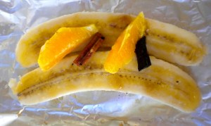 BLOG uncooked BBQ bananas in foil 050