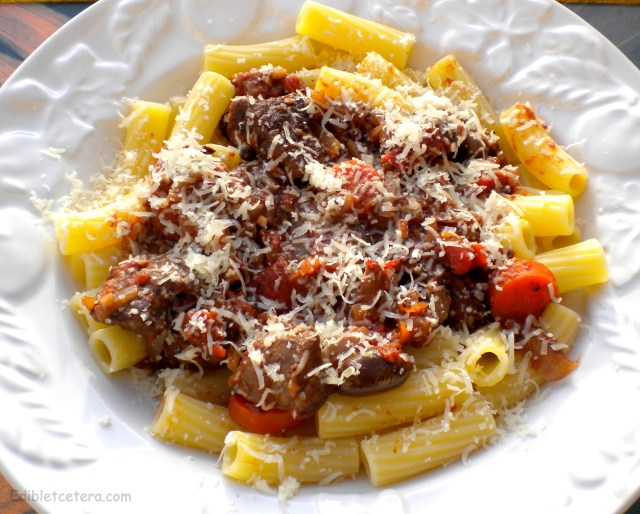 Braised Lamb with Tomatoes, Red Wine, Olives &amp; Aromatic Spices