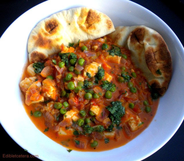 Mattar Paneer (Indian Cheese with Peas, Tomatoes, Onion, Ginger, Garlic & Spices)